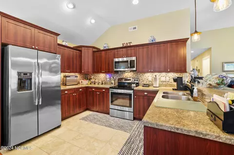 217 Quail Ln, Kill Devil Hills, NC 27948 photo 10
