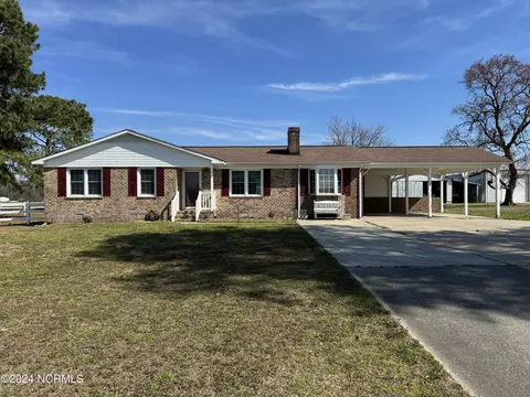 1278 Moore Town Rd, Walstonburg, NC 27888