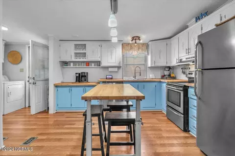 405 Quartermaster Ct, Hampstead, NC 28443 photo 17