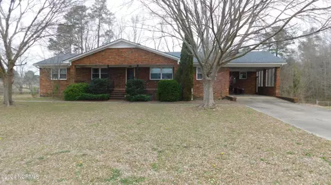 129 Hillside Dr, Goldsboro, NC 27530