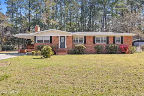 515 Decatur Dr, Wilmington, NC 28403