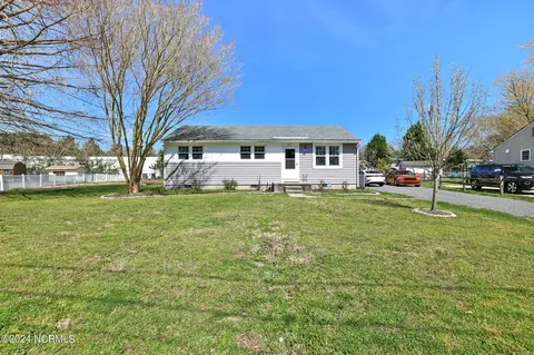 1403 Penny Dr, Elizabeth City, NC 27909