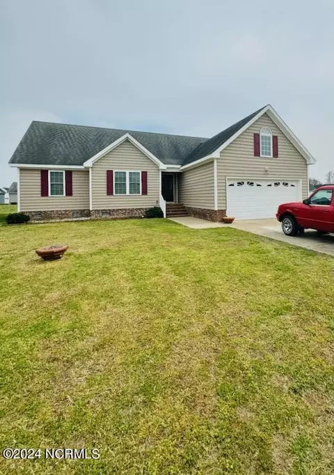 613 Millbrooke Cir, Elizabeth City, NC 27909