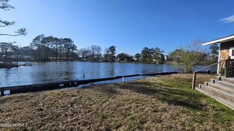 107 Pleasant Pt, Grandy, NC 27939 photo 5