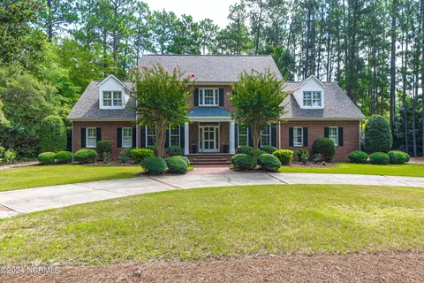 5 Magnolia Ave, Pinehurst, NC 28374 photo 1