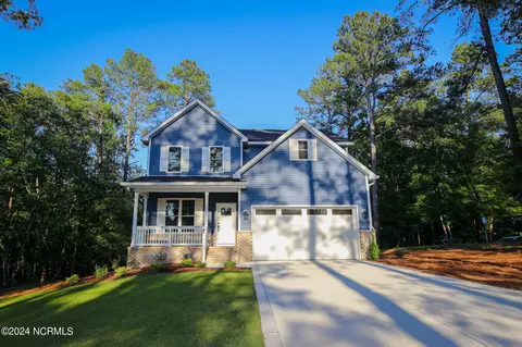 115 One Down St, Southern Pines, NC 28387