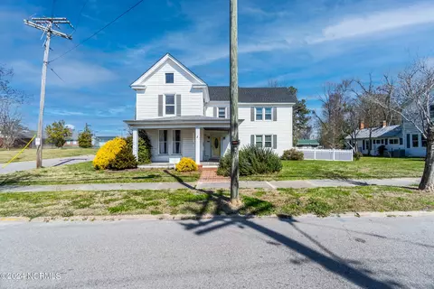 224 Market St, Hertford, NC 27944