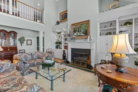 Living - 207 Pamlico Ln, Chocowinity, NC 27817 photo 3 of 3