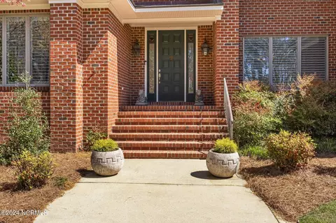 Exterior - 207 Pamlico Ln, Chocowinity, NC 27817 photo 2 of 15