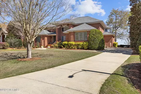 Exterior - 207 Pamlico Ln, Chocowinity, NC 27817 photo 1 of 15