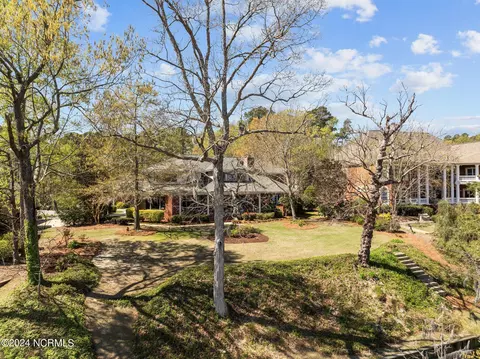 Exterior - 207 Pamlico Ln, Chocowinity, NC 27817 photo 9 of 15