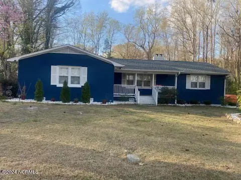 409 North St, Williamston, NC 27892