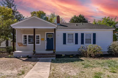 1103 E Caswell St, Kinston, NC 28501