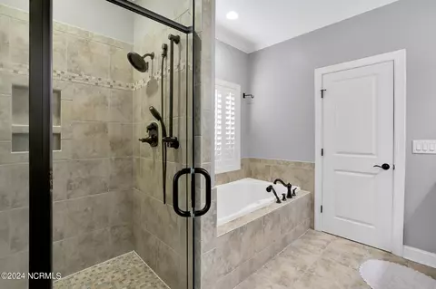 Bath - 321 E Island View Dr, Hampstead, NC 28443 photo 1 of 3
