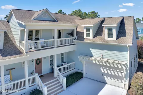 Exterior - 321 E Island View Dr, Hampstead, NC 28443 photo 3 of 30