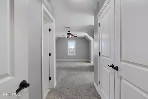 Entry Way - 321 E Island View Dr, Hampstead, NC 28443 photo 9 of 9
