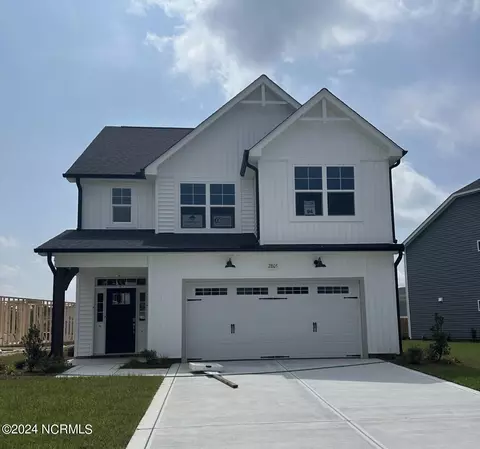 2805 Longleaf Pine Cir, Leland, NC 28451