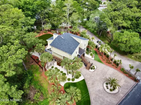 1680 Hale Beach Rd SW, Ocean Isle Beach, NC 28469