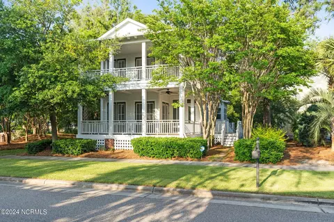 1609 Waterway Cove Dr SW, Ocean Isle Beach, NC 28469