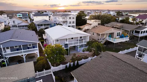 View/Area - 407 37th St, Sunset Beach, NC 28468 photo 6 of 7
