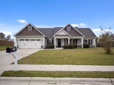 104 Pembury Way, Richlands, NC 28574