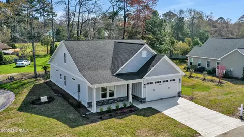 1589 Windsong Dr SW, Ocean Isle Beach, NC 28469