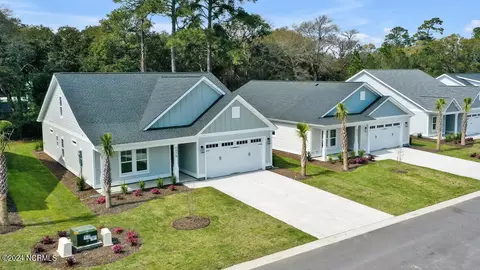 2079 Greenside Manor Dr, Ocean Isle Beach, NC 28469