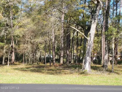 9054 Ocean Harbour Golf Club Rd SW, Calabash, NC 28467