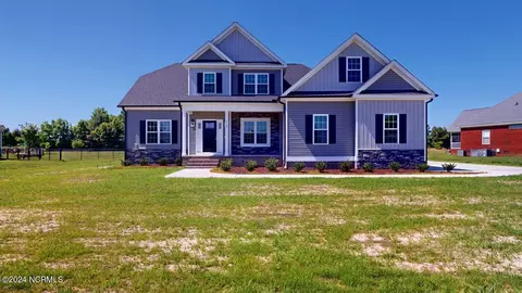 318 Pickens Dr, Goldsboro, NC 27530