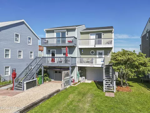 135 Sea Gull Ln, North Topsail Beach, NC 28460