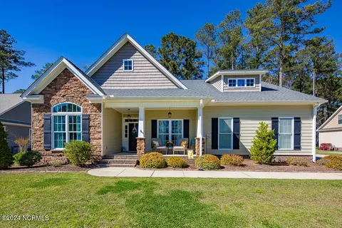 3903 Jade Ct, New Bern, NC 28562
