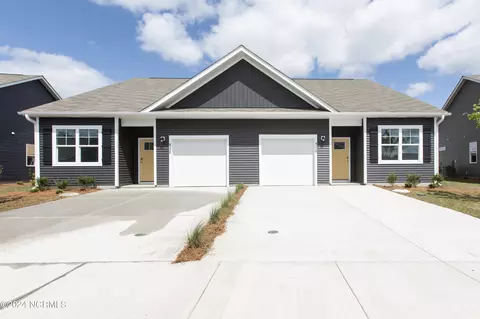 4226 Coralbead Ln UNIT 2702, Leland, NC 28451