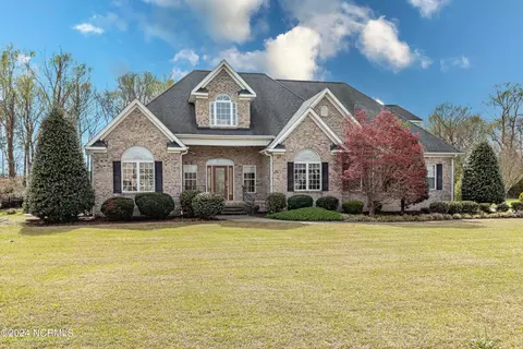 122 Cliffwell Dr, Goldsboro, NC 27530