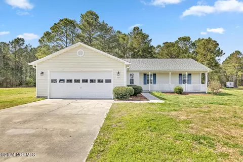 263 Bishop Dr, Jacksonville, NC 28540