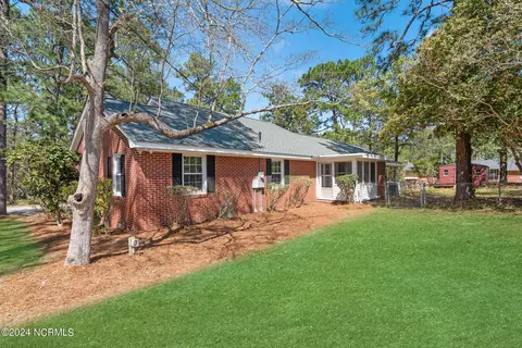 103 Wallace St, Hamlet, NC 28345 photo 36