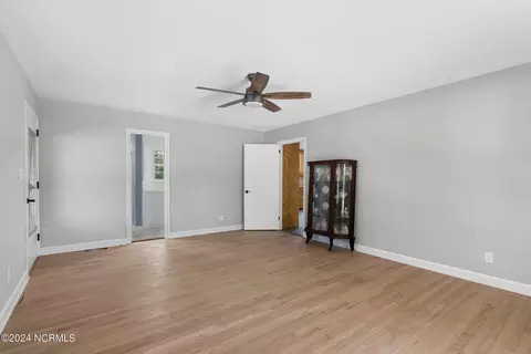 103 Wallace St, Hamlet, NC 28345 photo 14