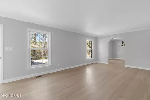 103 Wallace St, Hamlet, NC 28345 photo 5