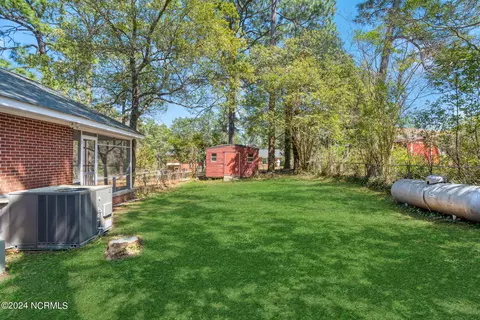 103 Wallace St, Hamlet, NC 28345 photo 37