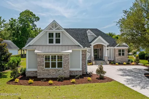 6805 Hampton Notch SW, Ocean Isle Beach, NC 28469