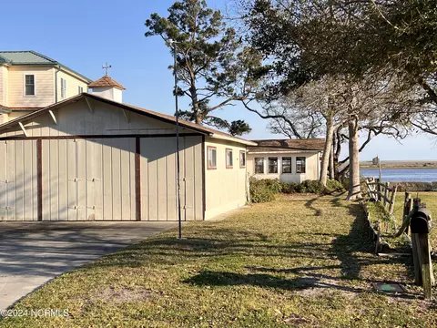 1143 Indigo Cir SW, Sunset Beach, NC 28468