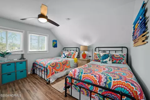 Bedroom - 456 Queen Anne Dr, Bath, NC 27808 photo 6 of 8