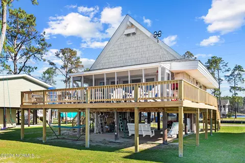 Exterior - 456 Queen Anne Dr, Bath, NC 27808 photo 1 of 10