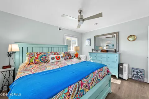 Bedroom - 456 Queen Anne Dr, Bath, NC 27808 photo 1 of 8