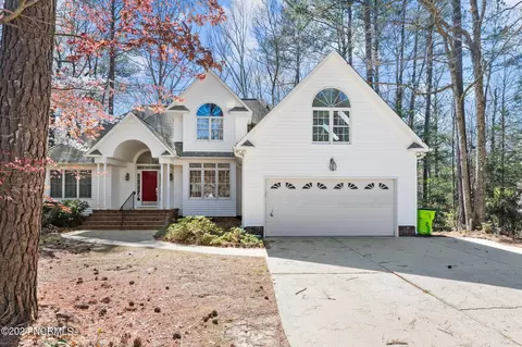 207 Columbine Xing, Pollocksville, NC 28573