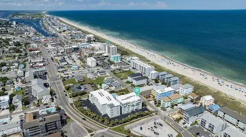 307 Lake Park Blvd S #205, Carolina Beach, NC 28428