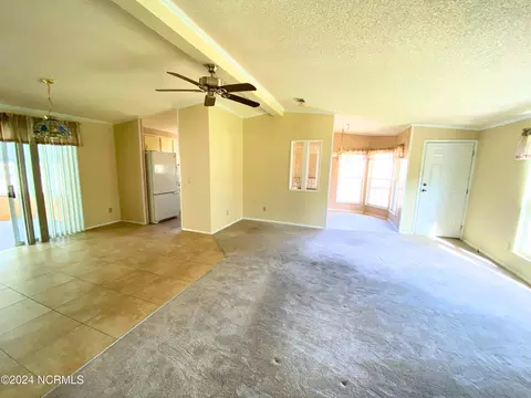 166 Champion Dr, Hampstead, NC 28443 photo 8