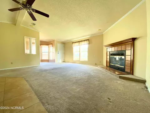 166 Champion Dr, Hampstead, NC 28443 photo 10