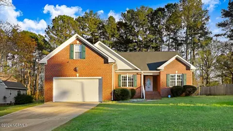 104 Jacobs Ridge Dr, Goldsboro, NC 27534