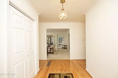 Entry Way - 320 Lake Forest Dr, Pinehurst, NC 28374 photo 2 of 2