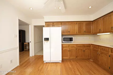 Kitchen - 320 Lake Forest Dr, Pinehurst, NC 28374 photo 2 of 3